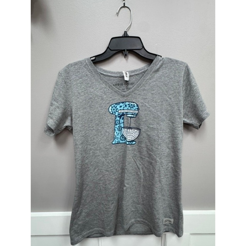 Life is Good Womens Crusher Tee Gray V-Neck Stand Mixer Graphic T-Shirt Med NWT